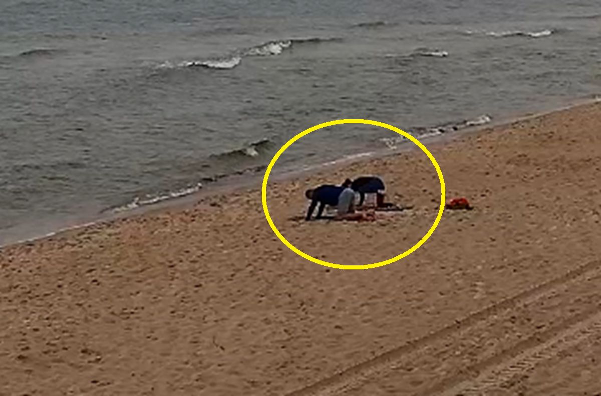 Piątek, godzina 8:35. Na plaży w Grzybowie taki widok