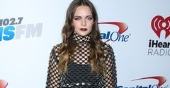 Tove Lo w kreacji ocierającej się o kicz i wulgarność