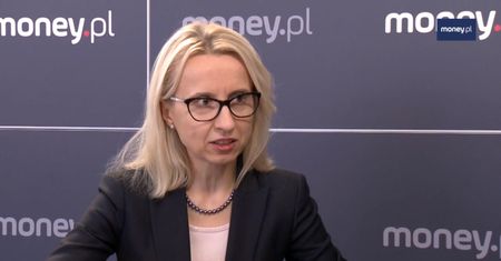 Rządowa promocja na pieczywo, ciastka i owoce. Minister podwyższa jednak ceny na artykuły luksusowe