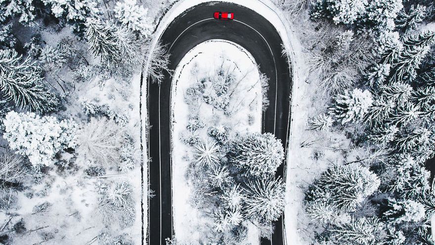 Zachwycająca podróż dronem śladami Hrabiego Draculi 1