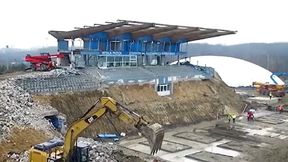 Stadion w Płocku nie do poznania. Trybuna zachodnia niebawem przestanie istnieć [WIDEO]