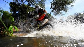 Dakar 2017: motocyklista uderzony piorunem
