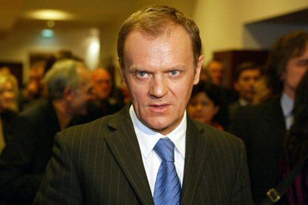 Premier Tusk rezygnuje z rządowego samolotu