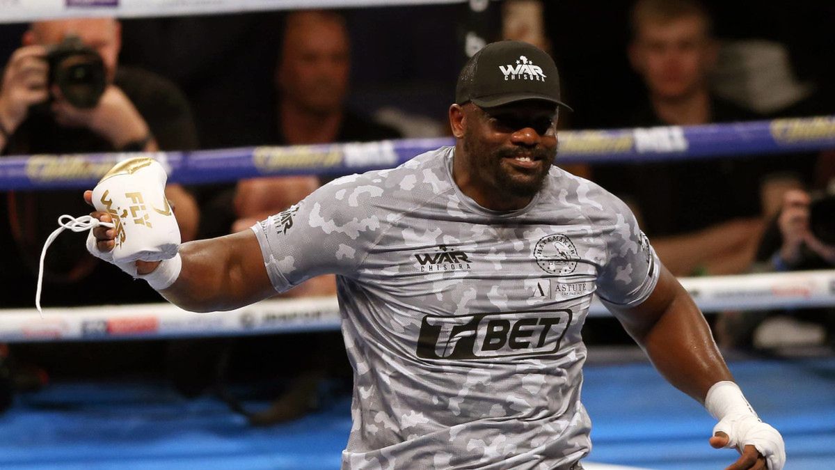PAP/EPA / Na zdjęciu: Dereck Chisora