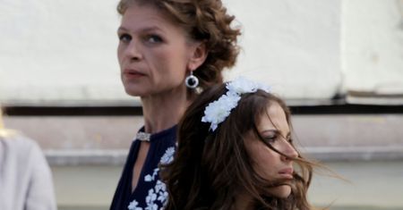 "Powiedz TAK!", odcinek 9, 26.04.2016: Weronika Rosati w sukni ślubnej na planie hitu