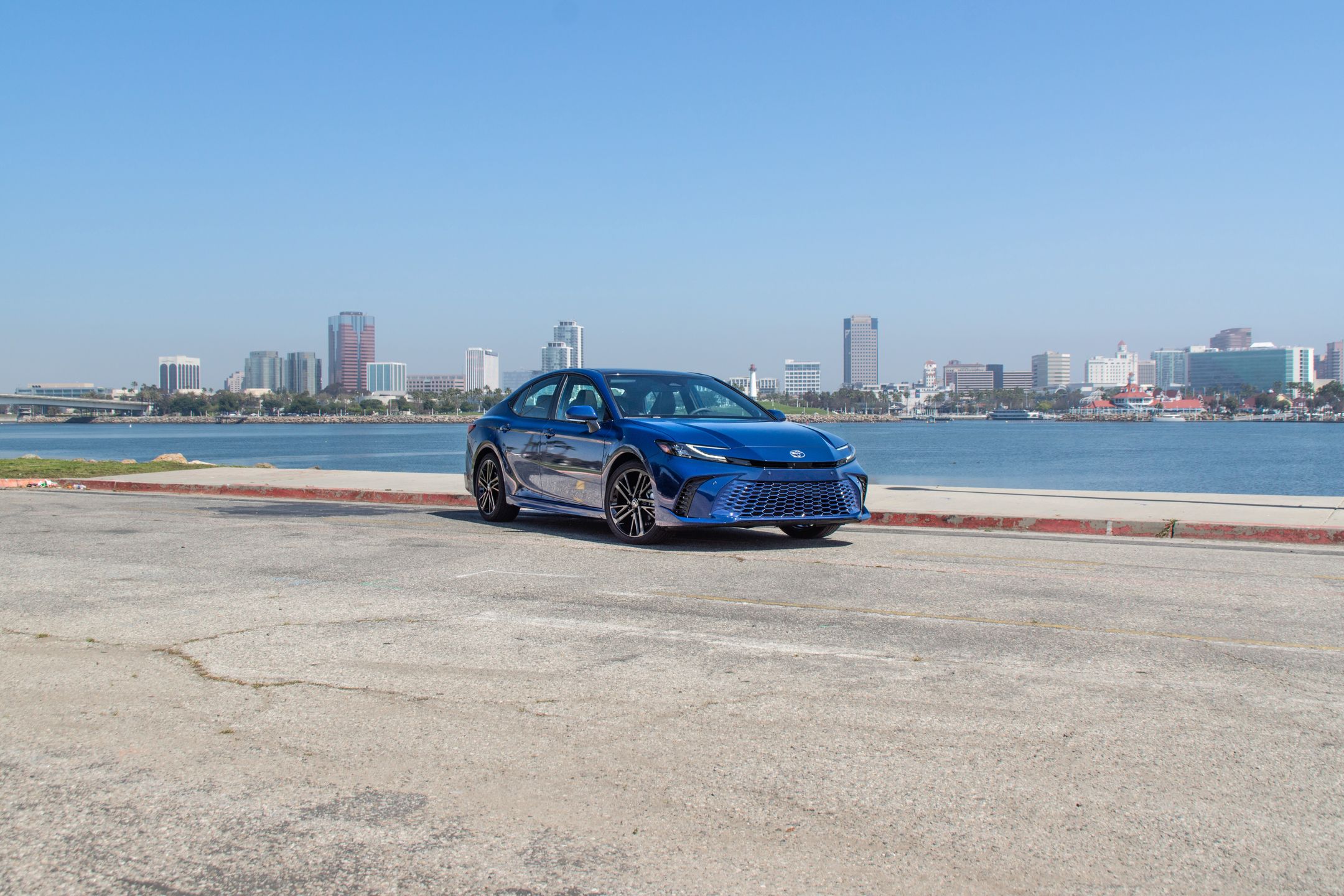 Nowa Toyota Camry 2024
