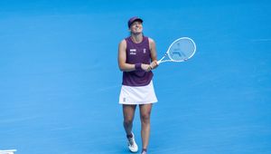 WTA Pekin 2026. Gdzie oglądać mecz Elise Mertens - Iga Świątek? Będzie w TV? O której godzinie?