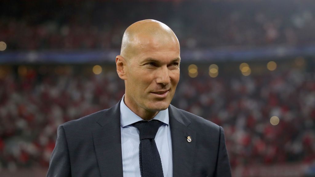 Zdjęcie okładkowe artykułu: Getty Images / Alexander Hassenstein/Bongarts / Na zdjęciu: Zinedine Zidane