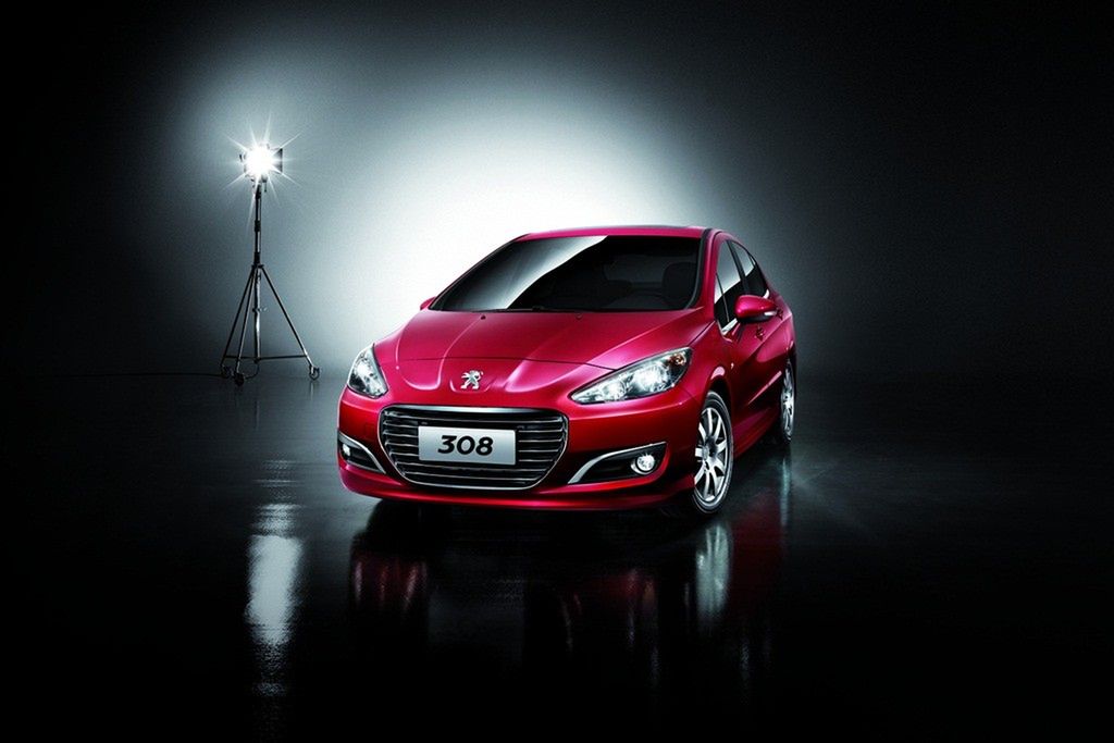 Peugeot 308 Sedan
