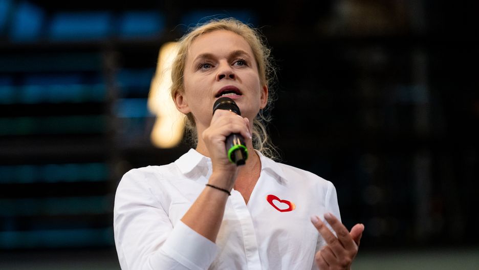Rozdano laptopy. Barbara Nowacka: "Robimy wszystko, żeby nie trzeba było zwracać"