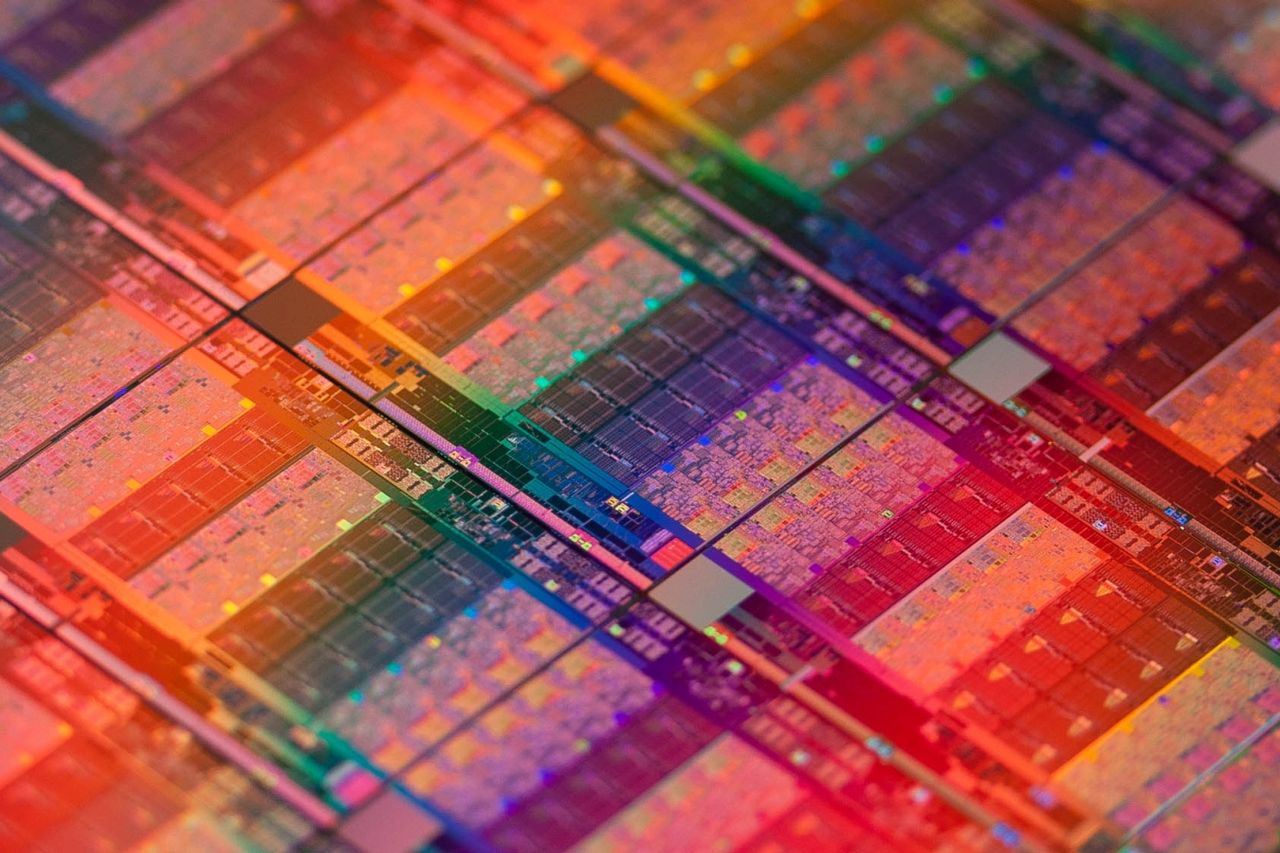 Procesory SkyLake i standardowe pamięci DDR3 to ryzykowne połączenie