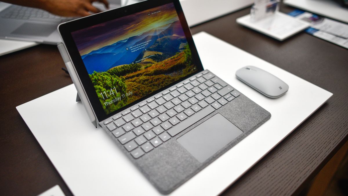 Do sieci trafiły zdjęcia nowych Surface'ów (Getty Images)