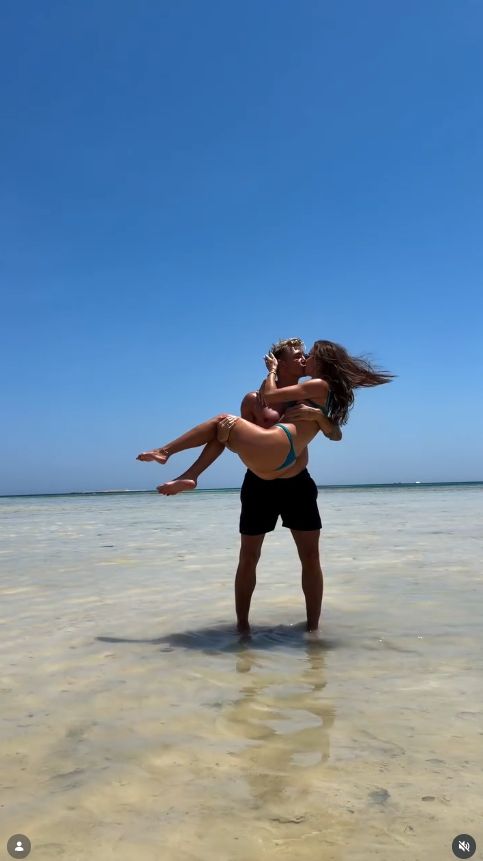 Jakub i Paulina Rzeźniczakowie relacjonują sielankę w Egipcie