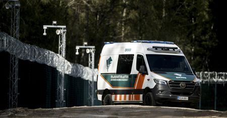 Finlandia ma nowy problem na granicy. Migranci szukają przejść