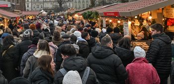 Zaraz zacznie się szaleństwo. Polskie miasta wstrzymują oddech
