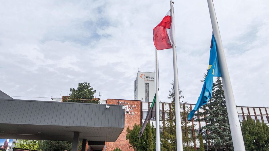 Wejście na teren kopalni Jastrzębskiej Spółki Węglowej Pniówek w Pawłowicach