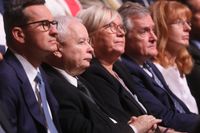 Warszawa, 28.09.2023. Od lewej: premier Mateusz Morawiecki, wicepremier, prezes PiS Jarosław Kaczyński, prezes TK Julia Przyłębska i minister kultury Piotr Gliński podczas uroczystości otwarcia Muzeum Historii Polski w nowym gmachu na warszawskiej Cytadeli, 28 bm. (mr) PAP/Paweł Supernak