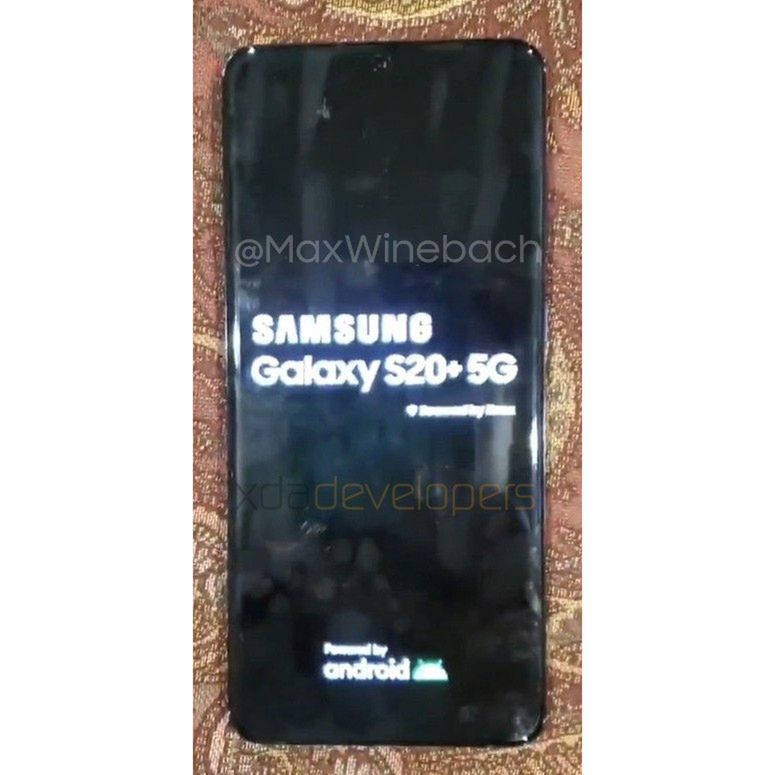 Samsung Galaxy S20+ przyłapany na zdjęciach. Wyciekła też nazwa kolejnego składaka 3