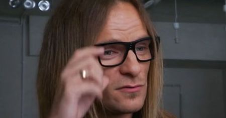 Łuszczykiewicz: "Taki w sam raz wakacyjny hit o depresji"