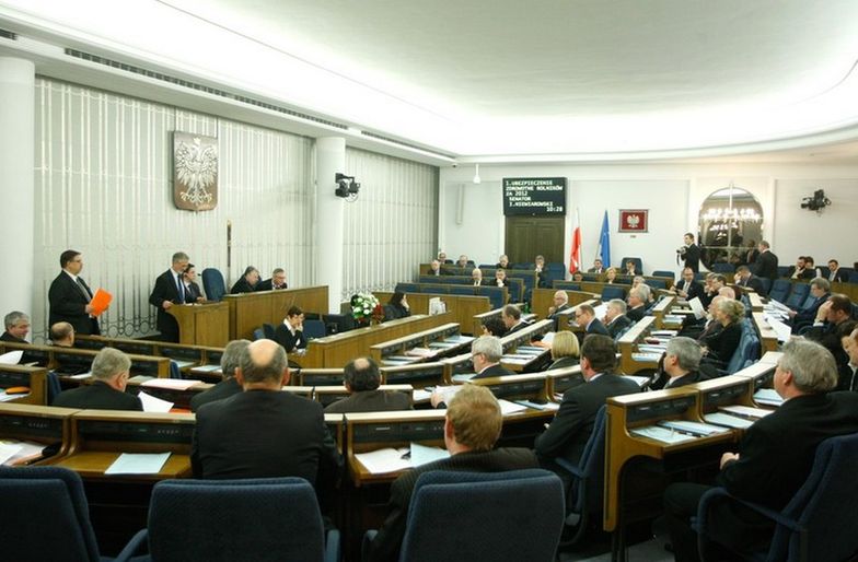 Senat za zwiększeniem Funduszu Kościelnego o 8 mln zł. To wbrew stanowisku rządu