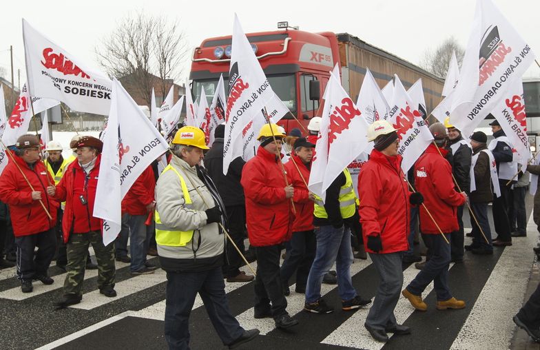 Protest górników. Strajkujący pozwani przez Pracodawców RP