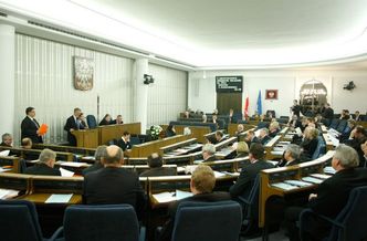 Nadzór nad rynkiem finansowym. Senat uchwalił prawo zapobiegające kryzysom
