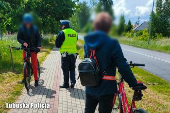 Policjanci wezmą pod lupę zachowania rowerzystów i użytkowników hulajnóg. Wykorzystają przy tym drony