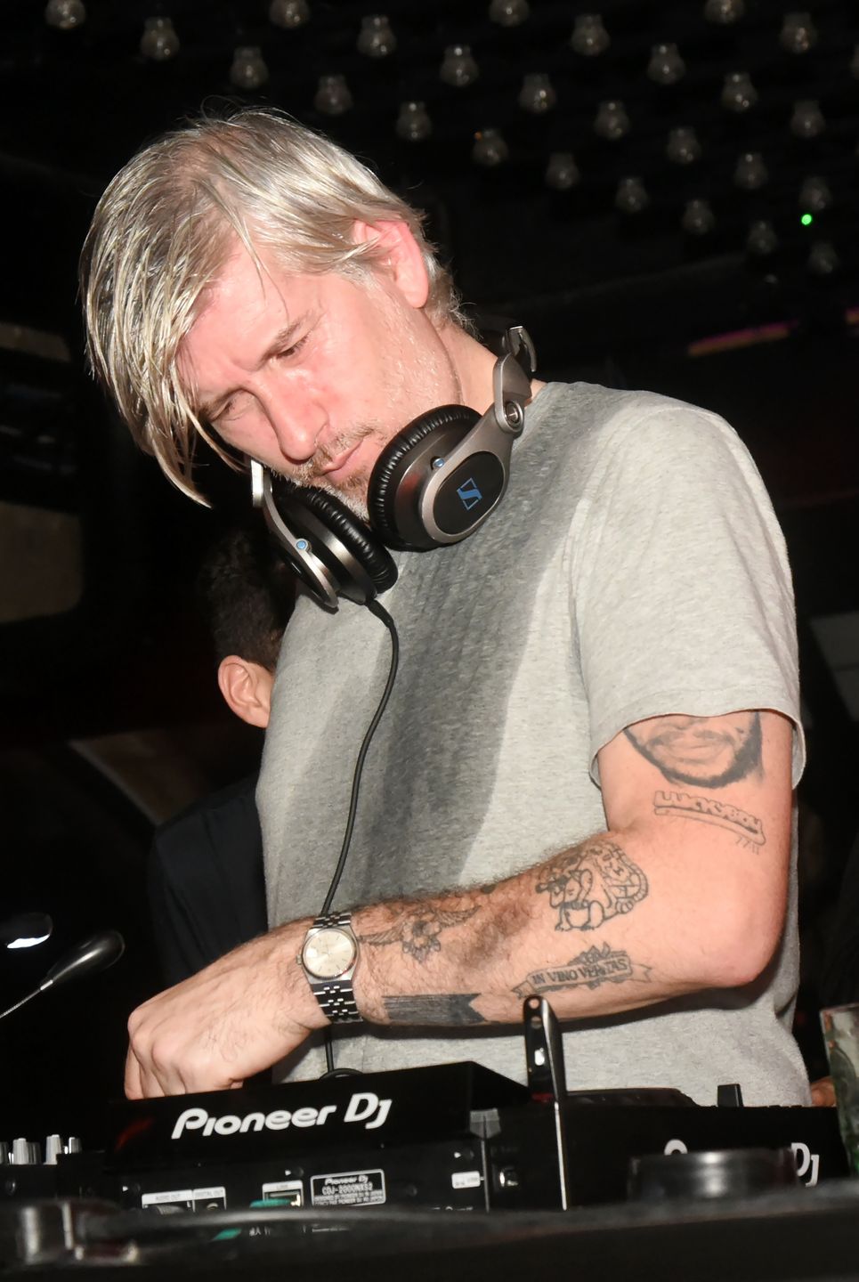 DJ Kavinsky 