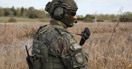 Stopnie alarmowe w Polsce. Co oznaczają ALFA, BRAVO, CHARLIE, DELTA?