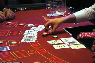 Zawodowy pokerzysta domaga się od kasyna prawie 8 mln funtów