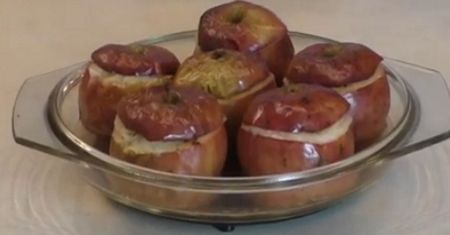 Pieczone jabłka nadziewane. Idealne jako jesienny deser