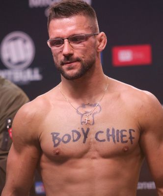 UFC Vegas 79. Mateusz Gamrot - Rafael Fiziev na żywo. Gdzie oglądać pojedynek?