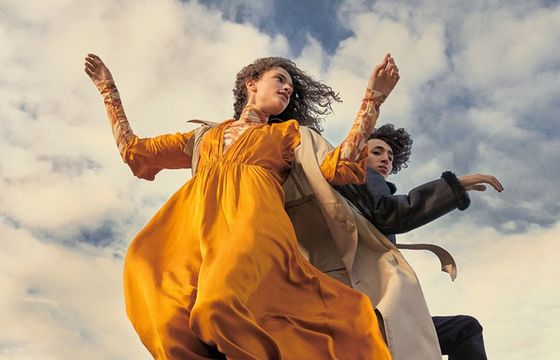 Platforma e-comerce Breuninger z kampanią „Fall is in the air”