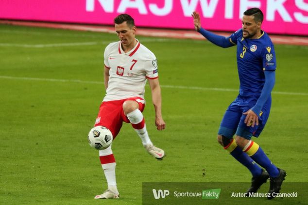 Arek Milik wróci do kadry i... musi walczyć o jak najwyższe miejsce w hierarchii napastników. Bo przybyło konkurentów