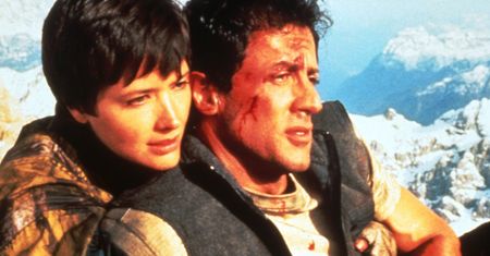 Do kas wpłynęło 255 mln dol. "Obowiązkowy dla fanów Stallone'a"