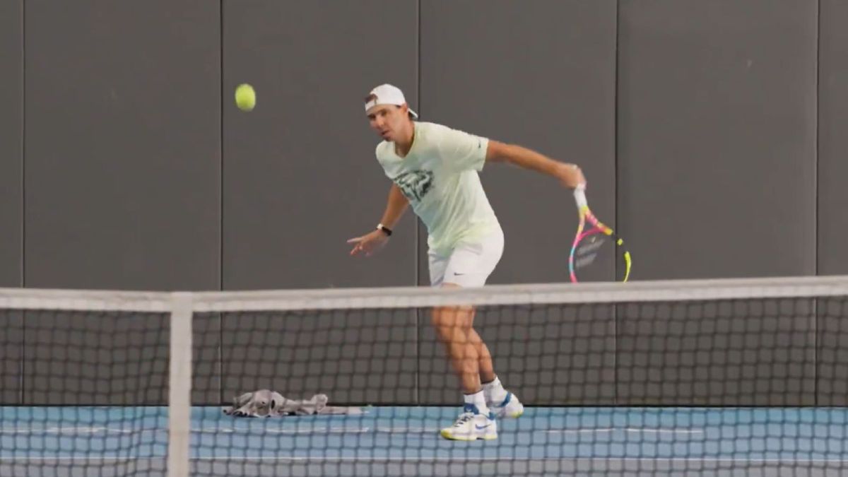 Twitter / RafaelNadal / Na zdjęciu: Rafael Nadal podczas treningu z Alexandrą Ealą