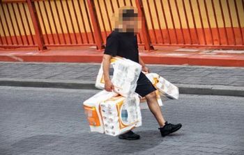 Ukradł 1800 rolek papieru toaletowego. Gorzko tego pożałuje