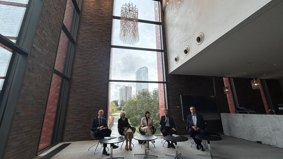 NOSPR: orkiestra wraca do centrum. Nowy dyrektor Adam Bialas stawia na muzyków