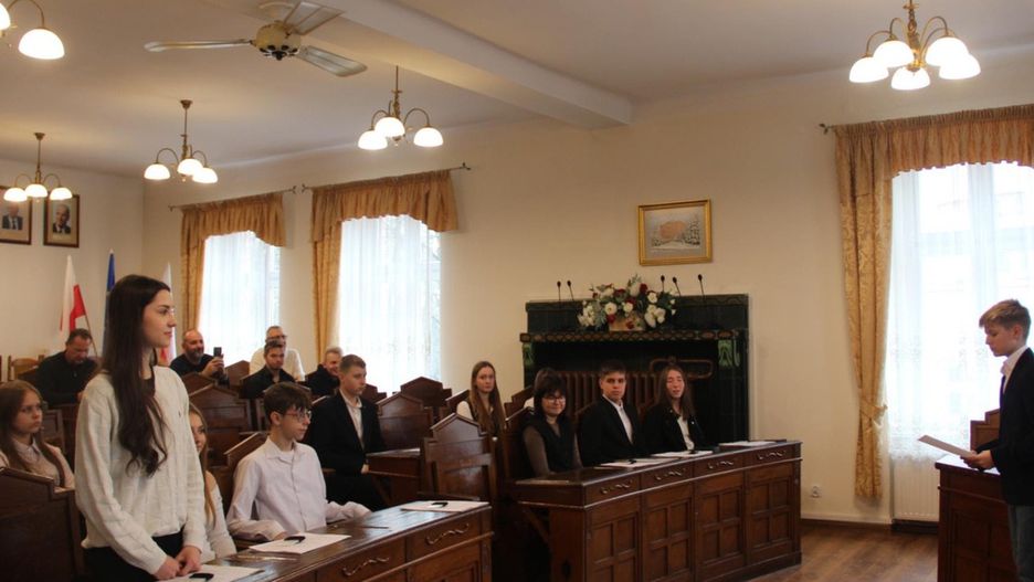 Inauguracja IX kadencji Młodzieżowej Rady Miejskiej w Chojnowie (mat. prasowe)