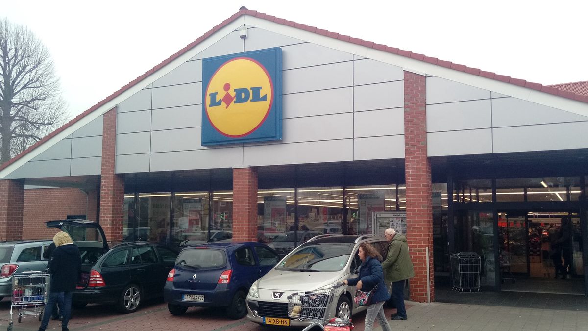 Popularne sieciówki podwyższają wynagrodzenia