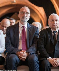 Profesorowie na bok. Prezes Kaczyński chce "twardego przekazu"