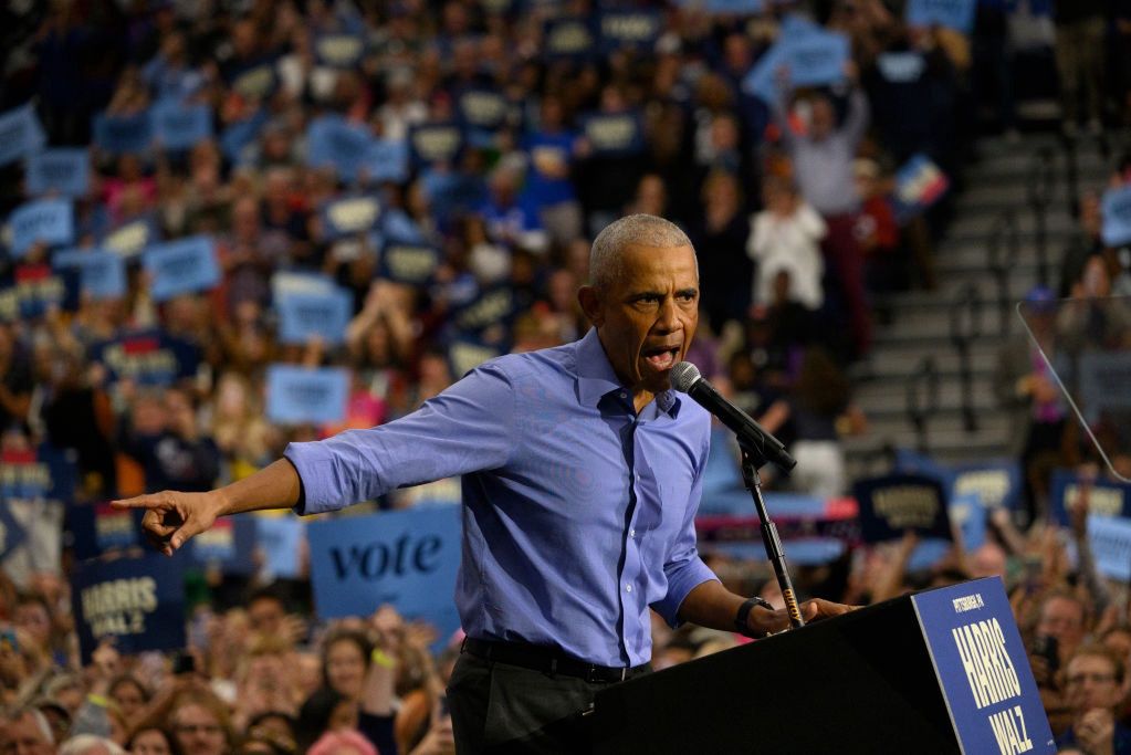 Obama rallies with Harris targets Trump’s sales tactics