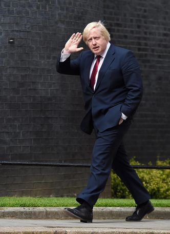 120 tys. zł miesięcznie za stałą rubrykę opinii w gazecie. Boris Johnson rezygnuje z kontraktu z "Daily Telegraph"