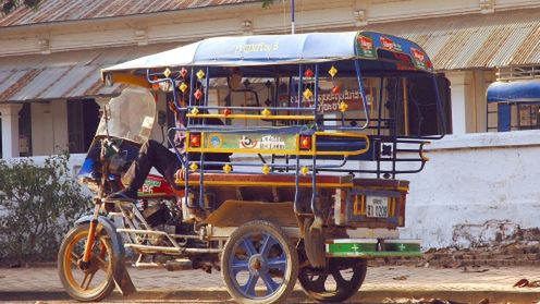82 letni podróżnik ustanawia rekord Guinessa w ilości środków transportu 1