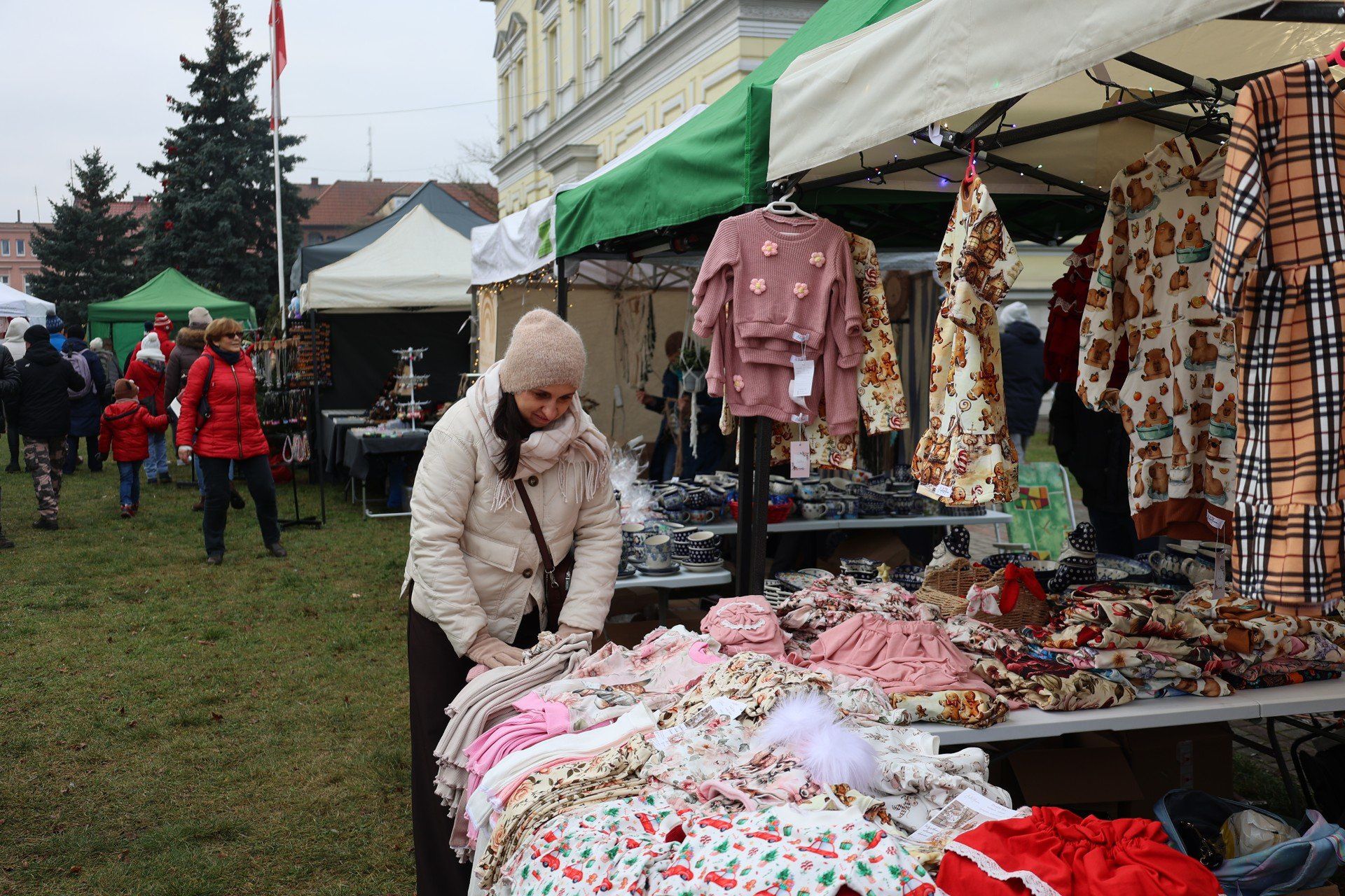Jarmark tętni życiem od pierwszych minut otwarcia