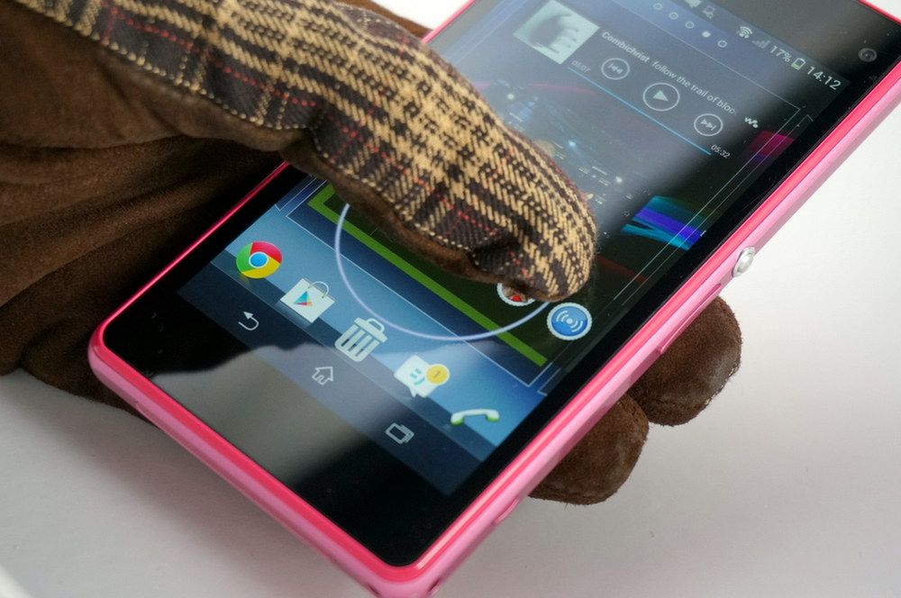 Jakość wykonania i ergonomia Sony Xperia Z1 Compact. Co jest dobre, a co nie 8
