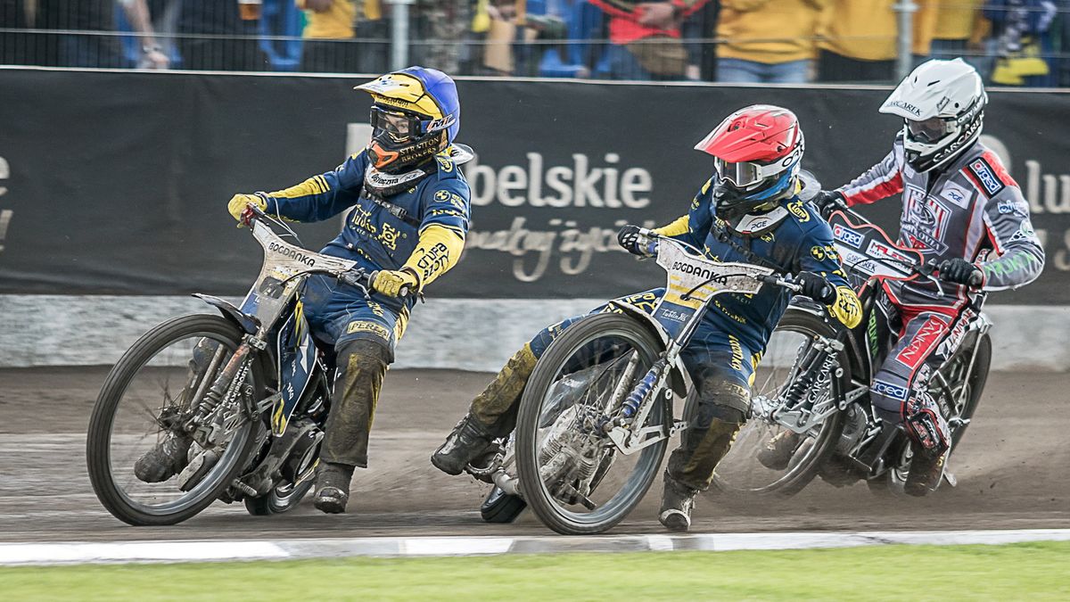 WP SportoweFakty / Michał Chęć / Na zdjęciu (od lewej): Dominik Kubera, Maksym Drabik i Grzegorz Walasek