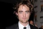 Robert Pattinson naśladuje legendę kina