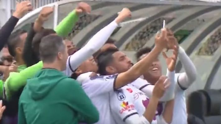 Zdjęcie okładkowe artykułu: YouTube / L'Equipe / Na zdjęciu: piłkarze drużyny Youssoufia Berrechid świętują strzelenie gola w meczu z zespołem Mouloudia Oujda