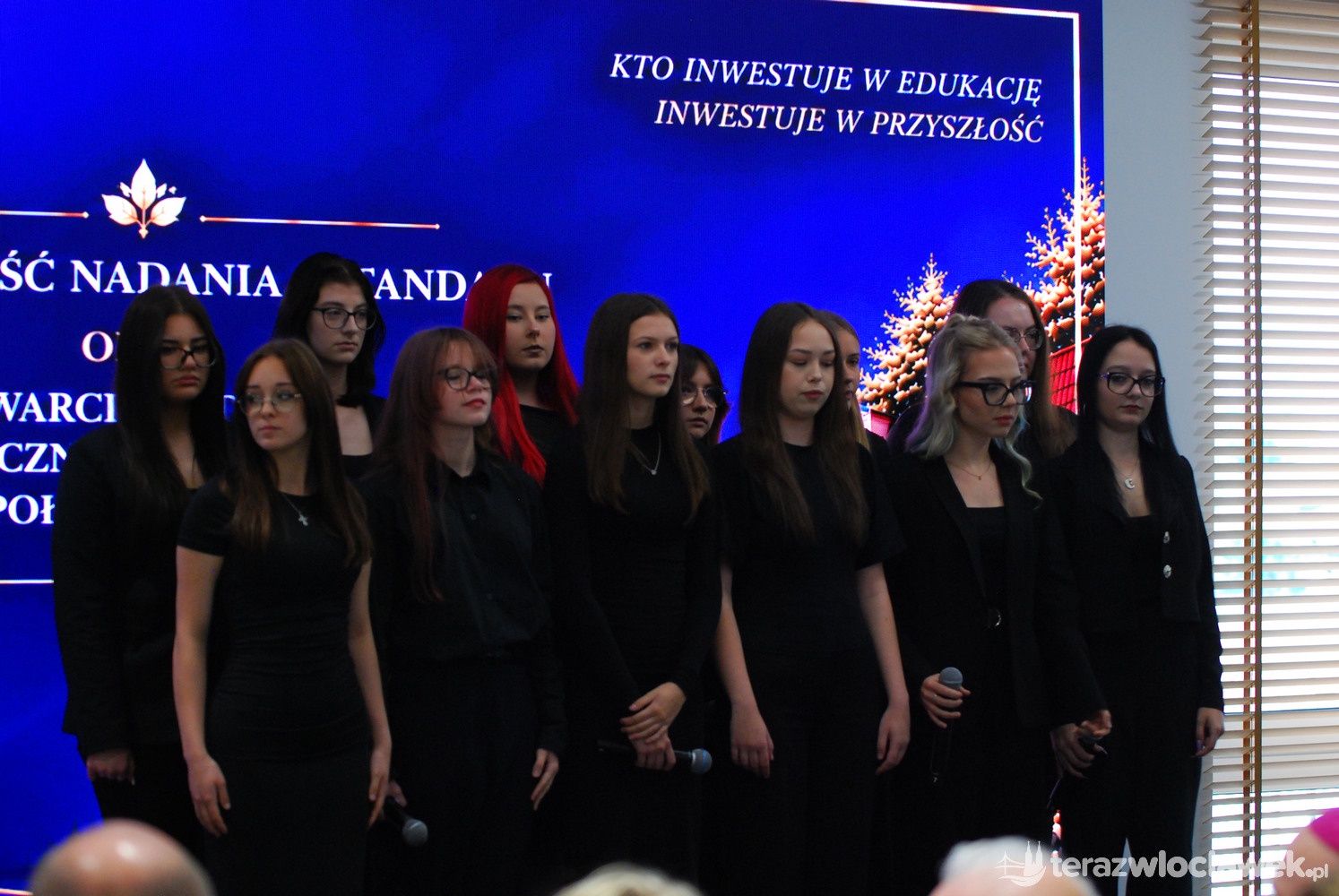 Otwarcie nowego budynku Zespołu Szkół w Kowalu i sztandar